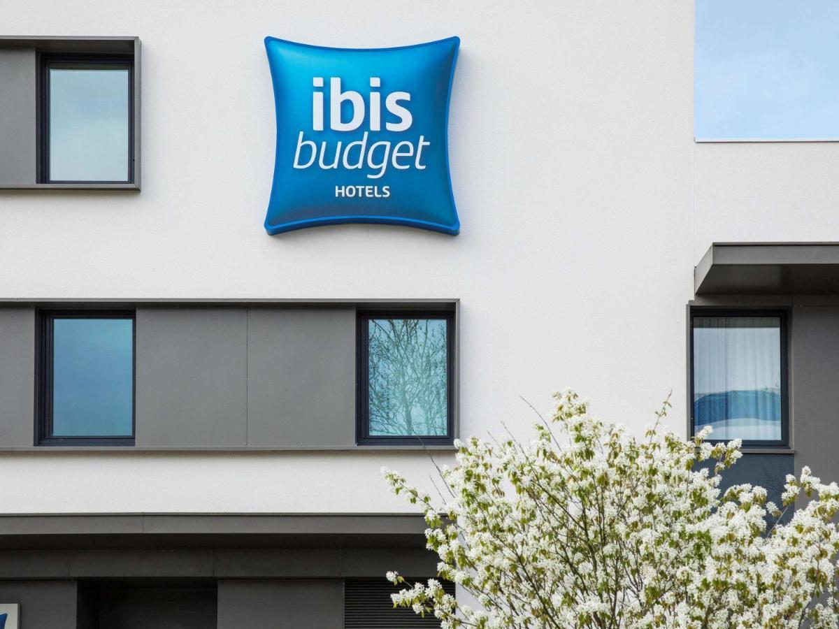 Ibis Budget Saint Quentin Yvelines - Velodrome Montigny-le-Bretonneux Eksteriør billede