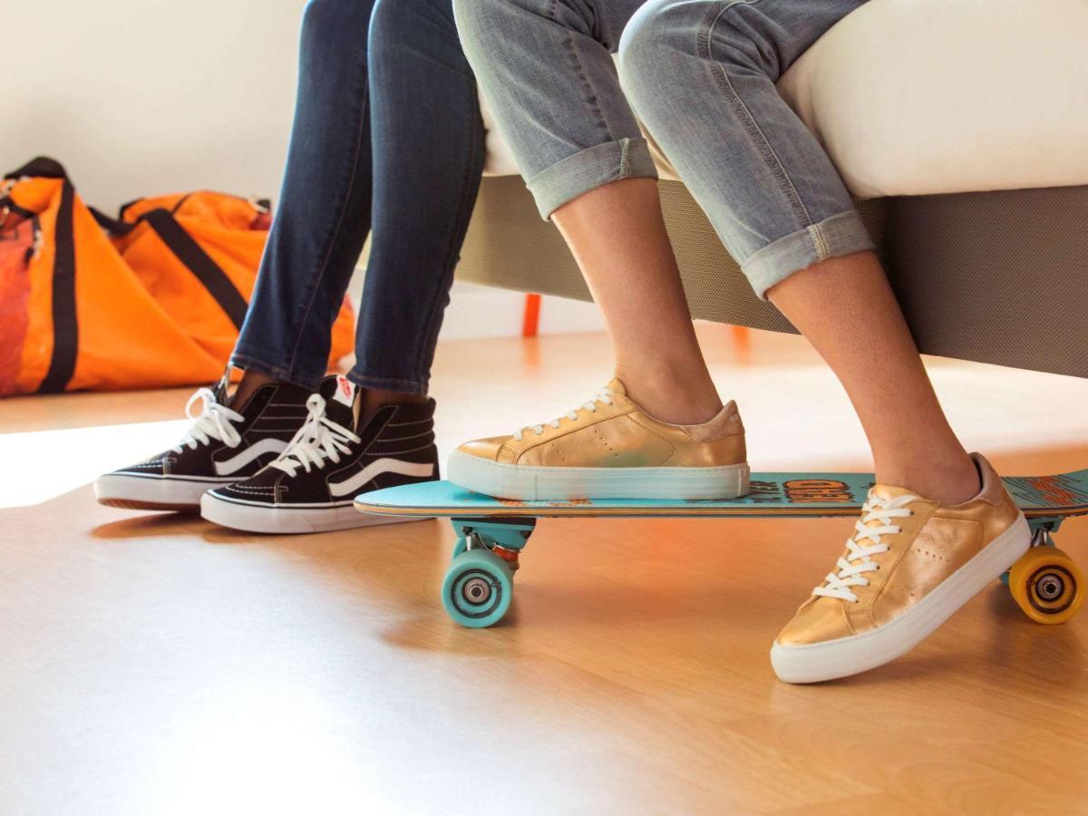 Ibis Budget Saint Quentin Yvelines - Velodrome Montigny-le-Bretonneux Eksteriør billede